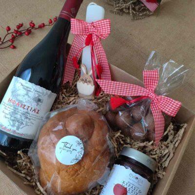Επαγγελαματικό πακέτου δώρου με κρασί, τσουρέκι, σοκολατάκια, λαμπάδα