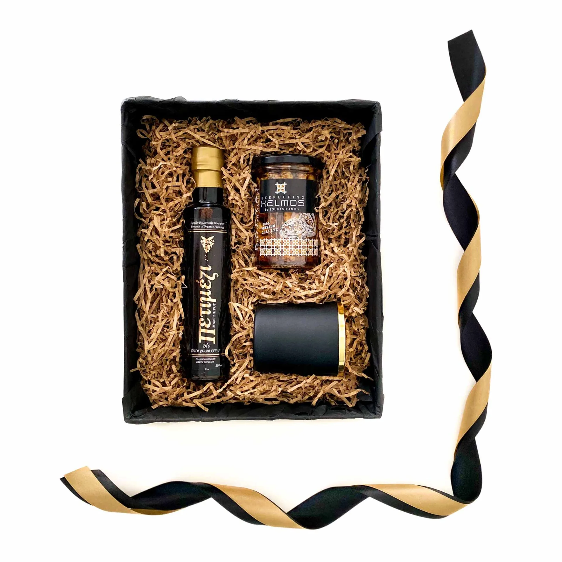Christmas box black gold candle scaled Χριστουγεννιάτικα Εταιρικά Δώρα Χρυσό κουτί Χριστουγεννιάτικου δώρου με μέλι, κερί και πετιμέζι