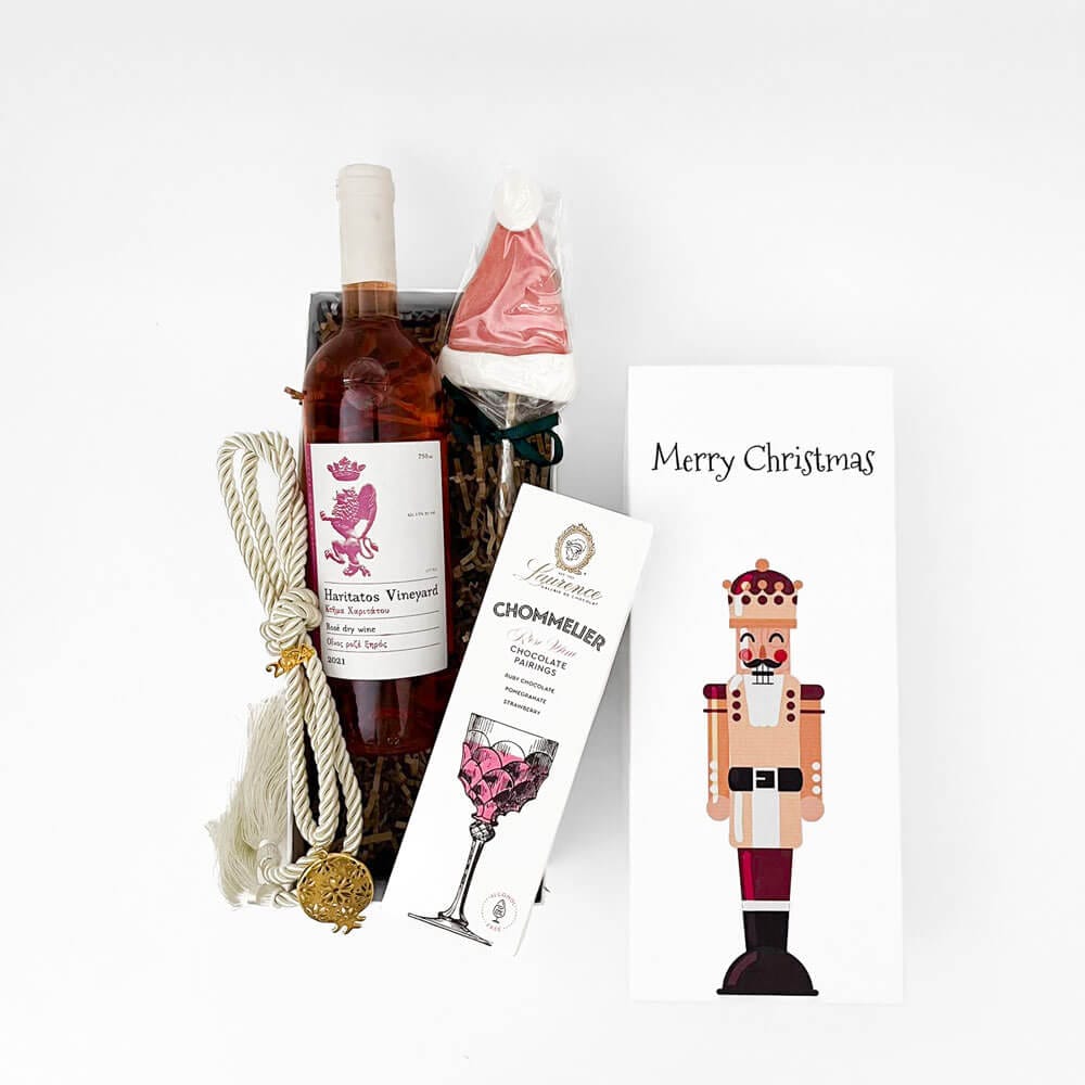 9 Χριστουγεννιάτικα Εταιρικά Δώρα Εταιρικό δώρο με κρασί, χάρτινο κουτί, γλιφιτζούρι, γούρι και σοκολάτα