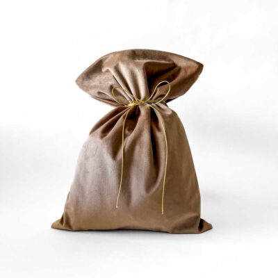 Βελούδινο μπέζ πουγκί