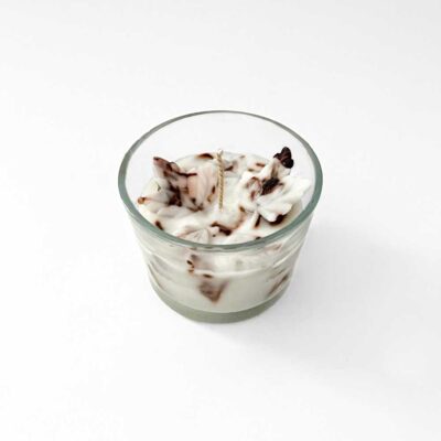 κερί με μικρά φυλλαράκια