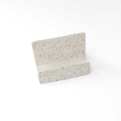 τσιμεντένια βαση για κάρτες ή κινητό