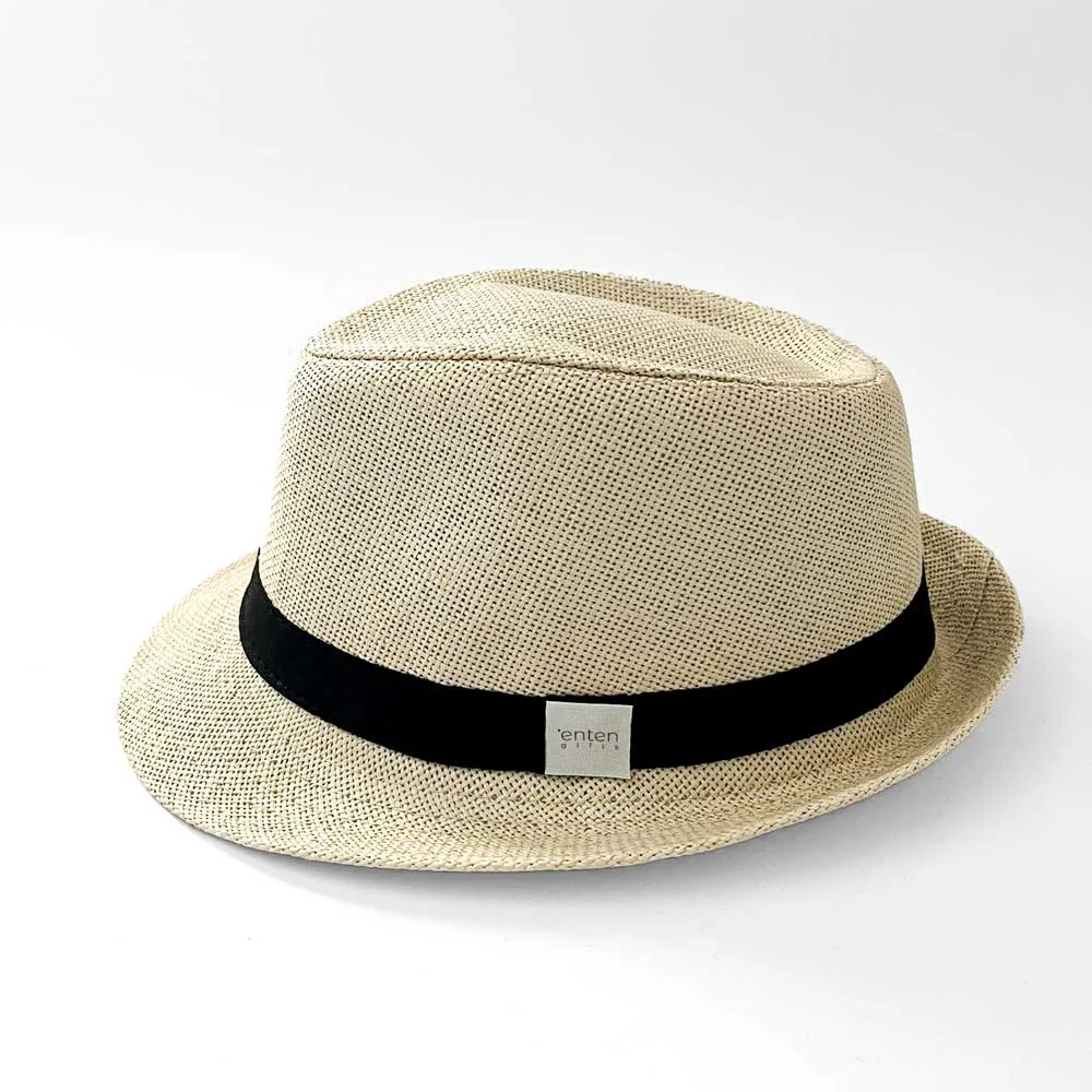 καπέλο λογοτυπημένο