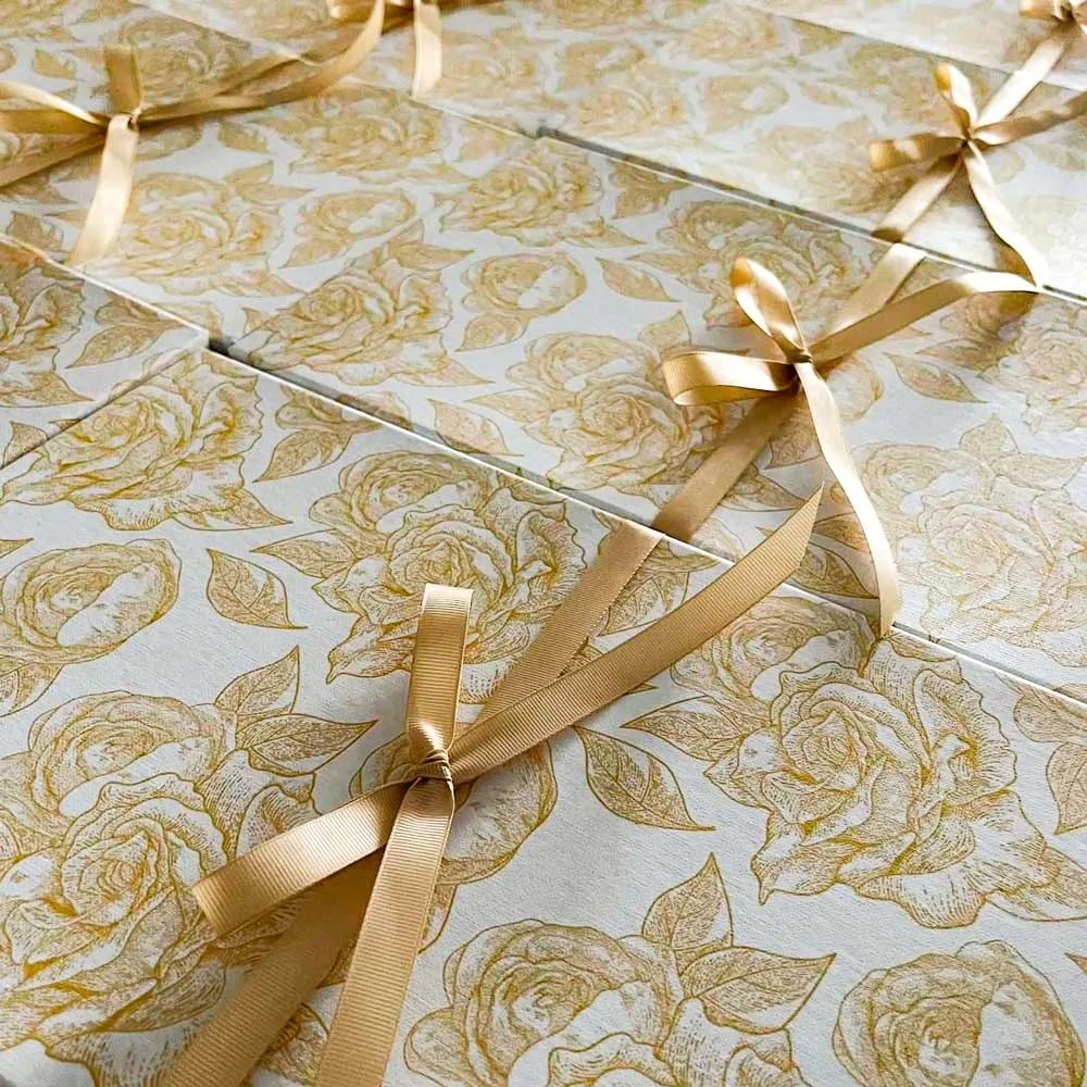 Πασχαλινό custom κουτί με κίτρινα λαλούδια