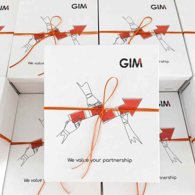 Custom κουτιά με λογοτυπηση