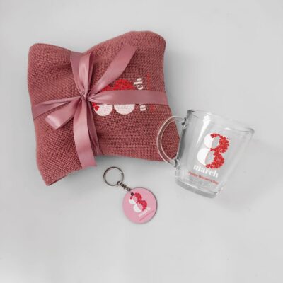 πουγκί κούπα μπρελόκ