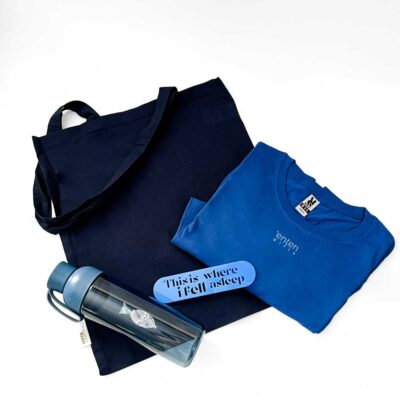 δώρο για συνέδριο με θερμός, σελιδοδείκτης και μπλούζα