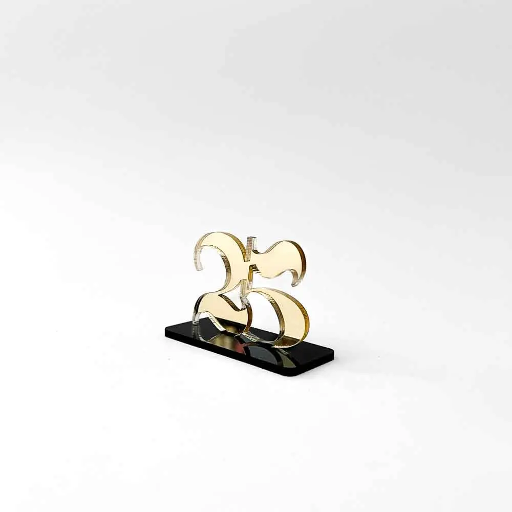 Επιτραπέζιο γούρι 25