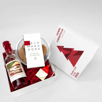 Crimson-forest-XMAS-GB26-3 κουτί με μελομακάρονα και μικρό κρασάκι