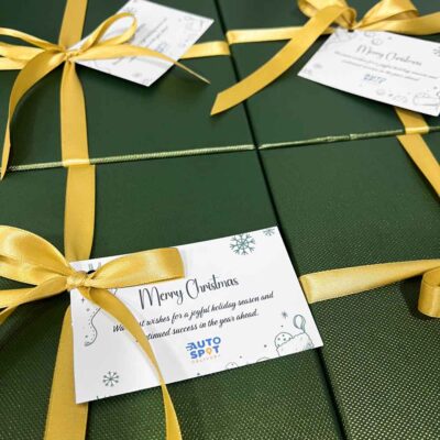 Χριστουγεννιάτικο luxury gift box με εταιρικό branding