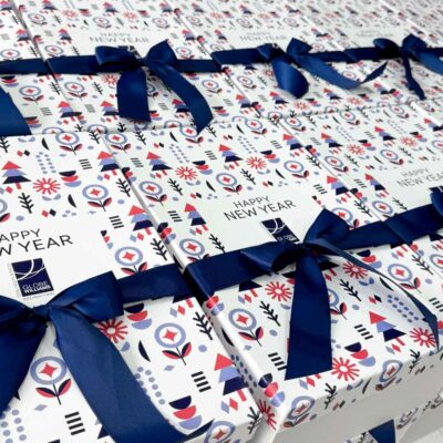Χριστουγεννιάτικο luxury gift box με εταιρικό branding